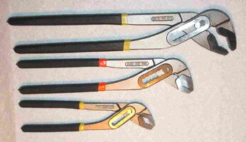 ALLIGATORPLIERS1.jpg